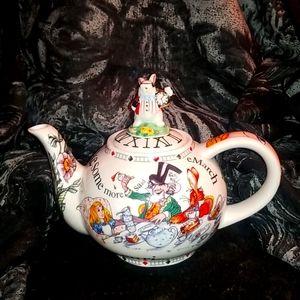 Alice in Wonderland teapot